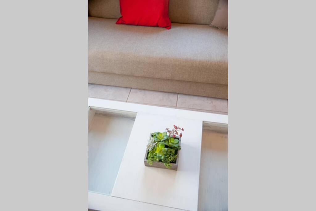 Jenny'S Flat Near The Sea Διαμέρισμα Γαλατάς Εξωτερικό φωτογραφία
